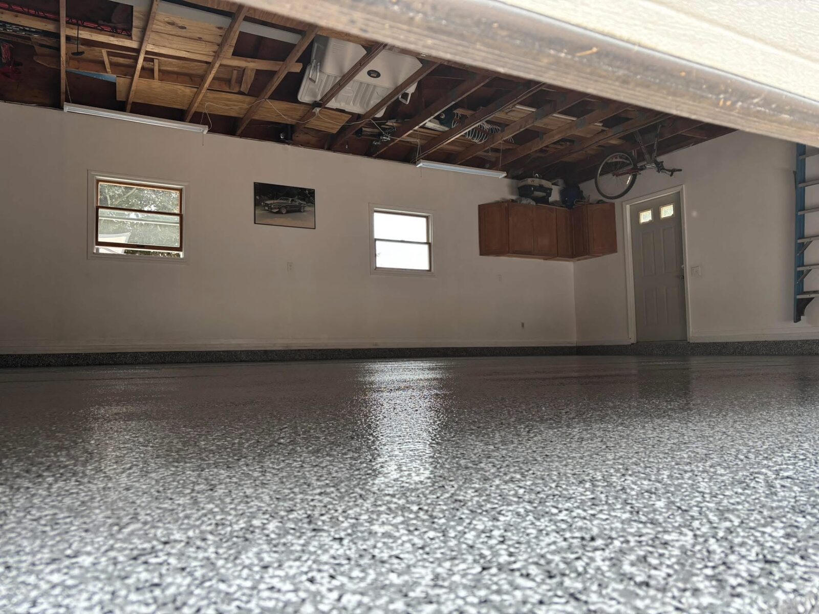 Epoxy Bros glossy flake epoxy garage
