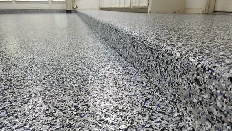 Decorative flake epoxy floor finish